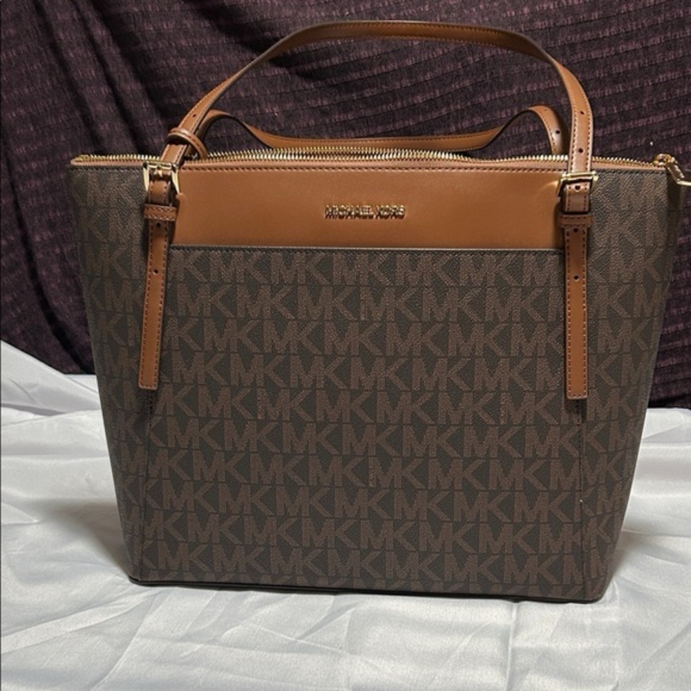 MICHAEL Kors Voyager Large Tote